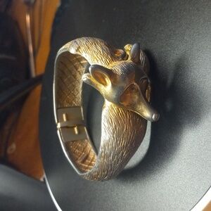 Rare vintage signed Castlecliff Gold Plated Hinged Fox Bracelet